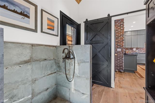 946 Portland Place, Boulder, CO 80304