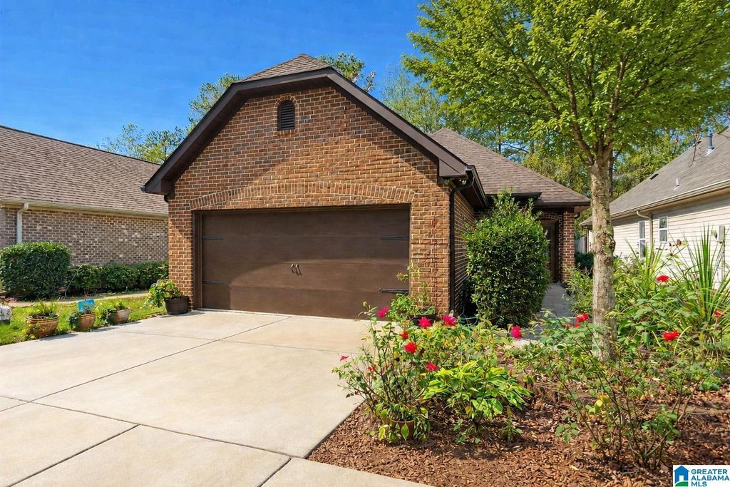 5385 COTTAGE CIRCLE, Hoover, AL 35226