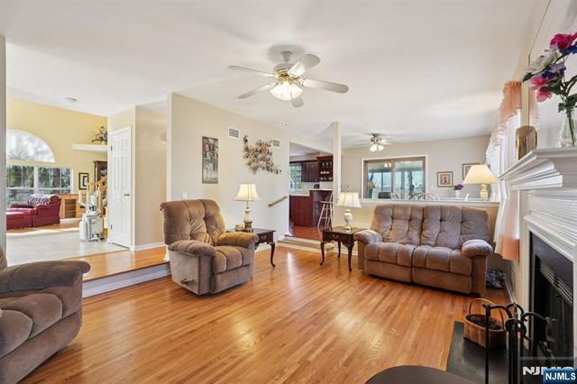 15 Ryan Lane, Lincoln Park Borough, NJ 07035