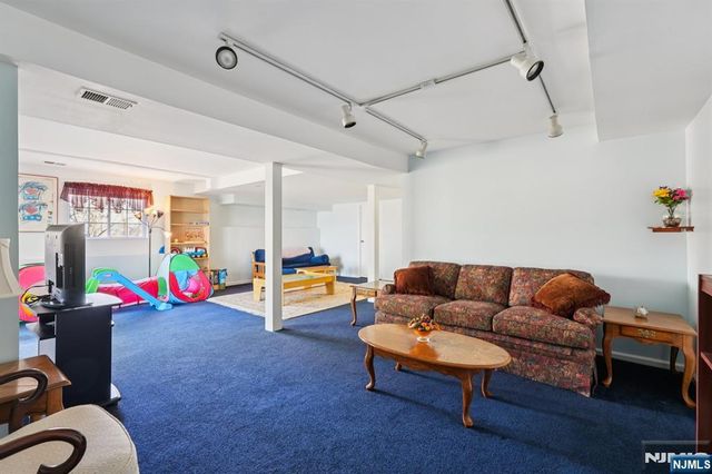 15 Ryan Lane, Lincoln Park Borough, NJ 07035