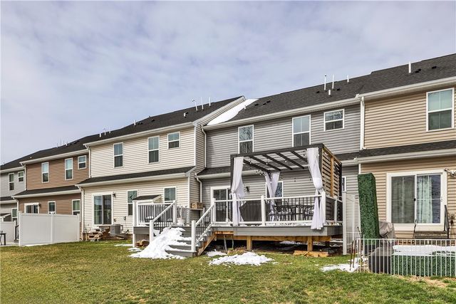 133 Melinda Ct, Ohio Twp, PA 15143