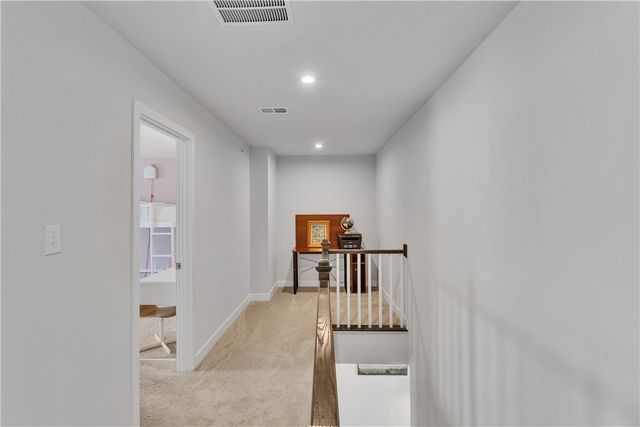 133 Melinda Ct, Ohio Twp, PA 15143