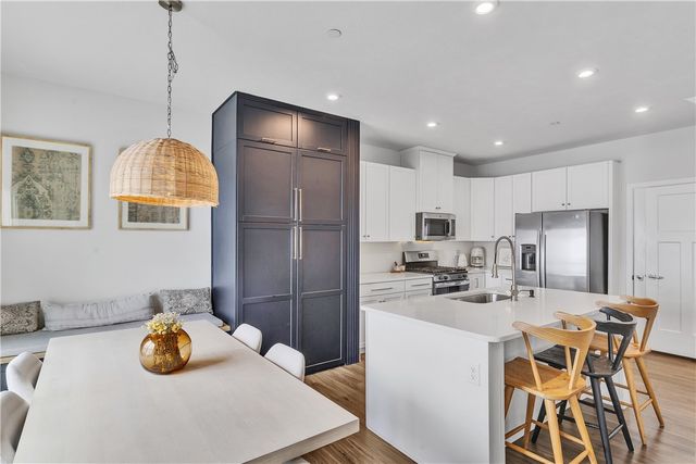 133 Melinda Ct, Ohio Twp, PA 15143