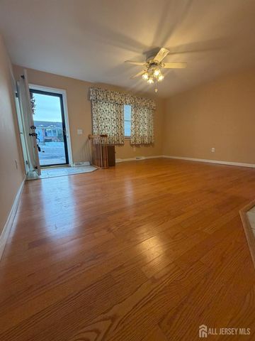 15 NEBRASKA Drive, Matawan, NJ 07747