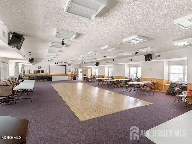 15 NEBRASKA Drive, Matawan, NJ 07747