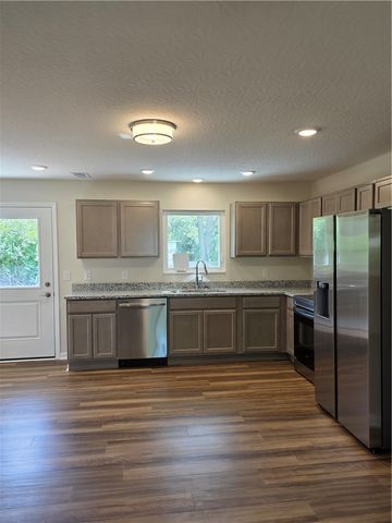 1511 Azalea Drive, Trotwood, OH 45417