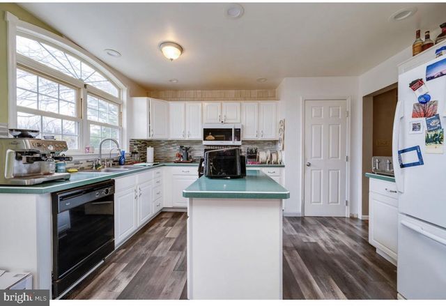 390 WINGSPREAD DR, Reading, PA 19606