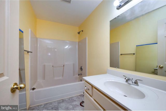 390 WINGSPREAD DR, Reading, PA 19606