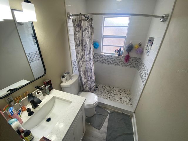 8503 N 11TH STREET, Tampa, FL 33604
