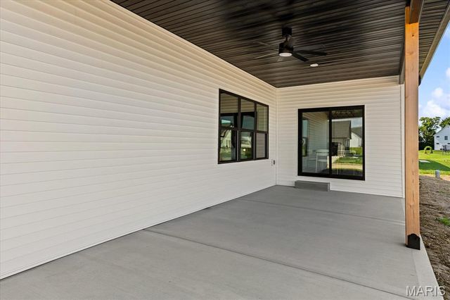 3023 Mobile Drive, Glen Carbon, IL 62034