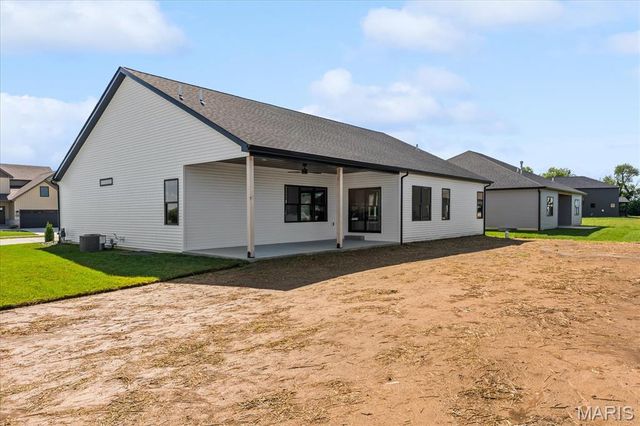 3023 Mobile Drive, Glen Carbon, IL 62034