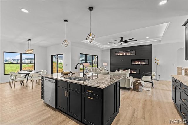 3023 Mobile Drive, Glen Carbon, IL 62034