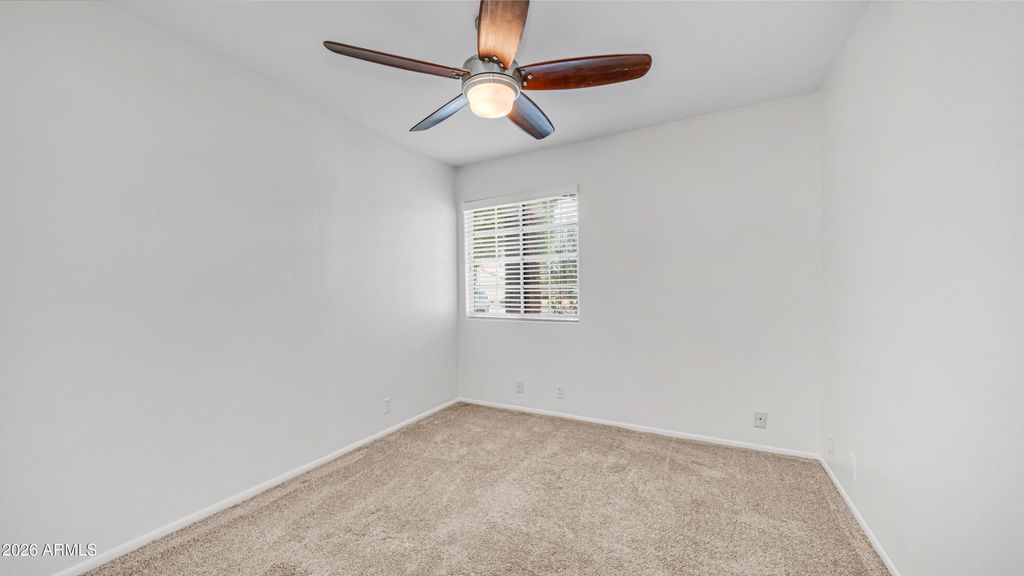 Image 14 of property listing at 8944 W FULLAM Street, Peoria, AZ 85382