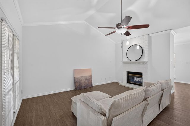 12660 Hillcrest Road 5204, Dallas, TX 75230