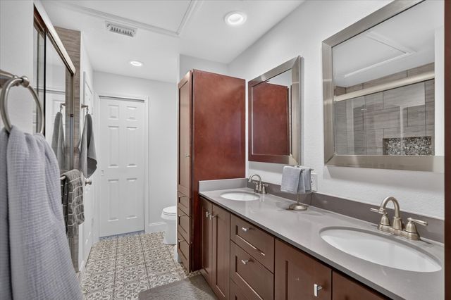 12660 Hillcrest Road 5204, Dallas, TX 75230