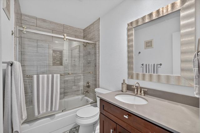 12660 Hillcrest Road 5204, Dallas, TX 75230