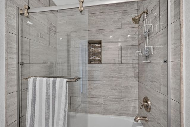 12660 Hillcrest Road 5204, Dallas, TX 75230