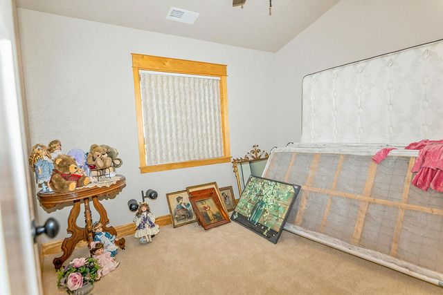 540 Crestdale Way, Klamath Falls, OR 97603