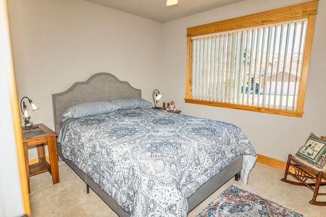 540 Crestdale Way, Klamath Falls, OR 97603