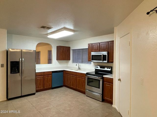 13564 W FARGO Drive, Surprise, AZ 85374
