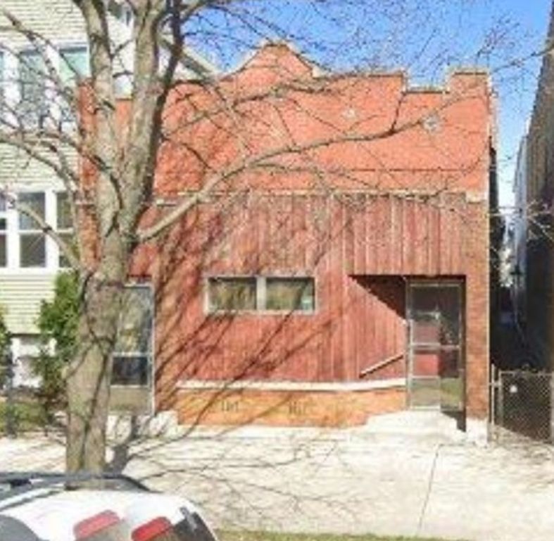 2919 S 49th Avenue, Cicero, IL 60804