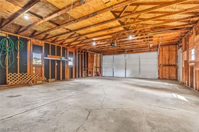 5502 Linn Road, Amherst, OH 44001