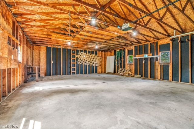 5502 Linn Road, Amherst, OH 44001