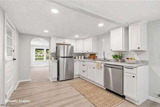 5502 Linn Road, Amherst, OH 44001