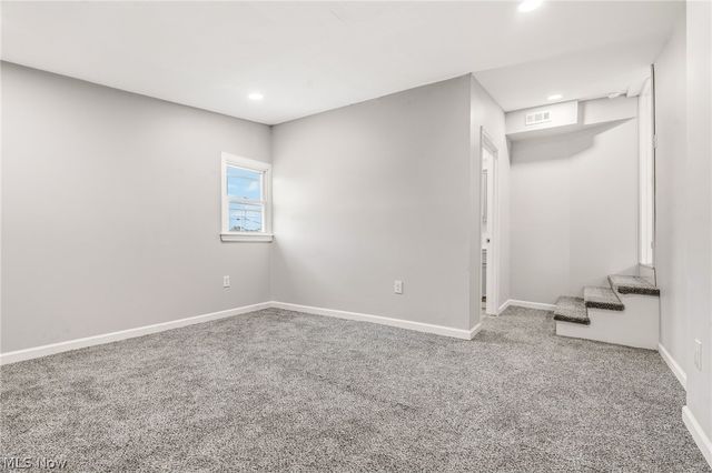 5502 Linn Road, Amherst, OH 44001