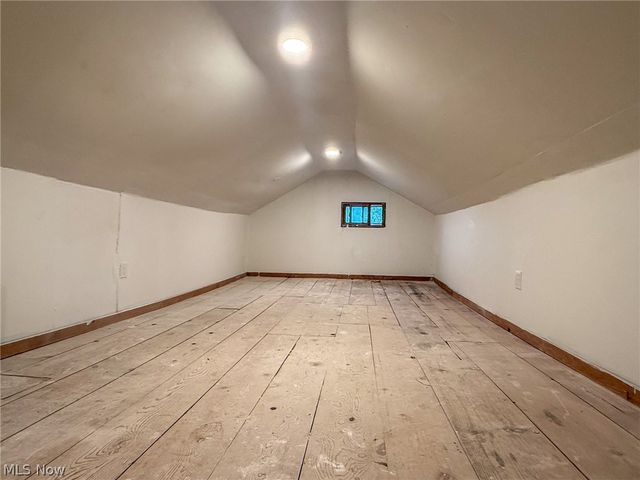 5502 Linn Road, Amherst, OH 44001
