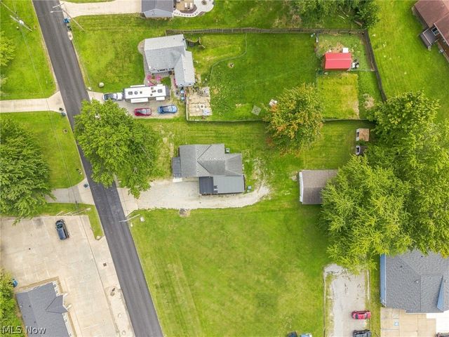 5502 Linn Road, Amherst, OH 44001