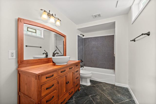 645 Hassan Street SE, Hutchinson, MN 55350