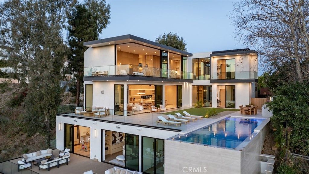 1149 Linda Flora Drive, Los Angeles, CA 90049 — photo 3