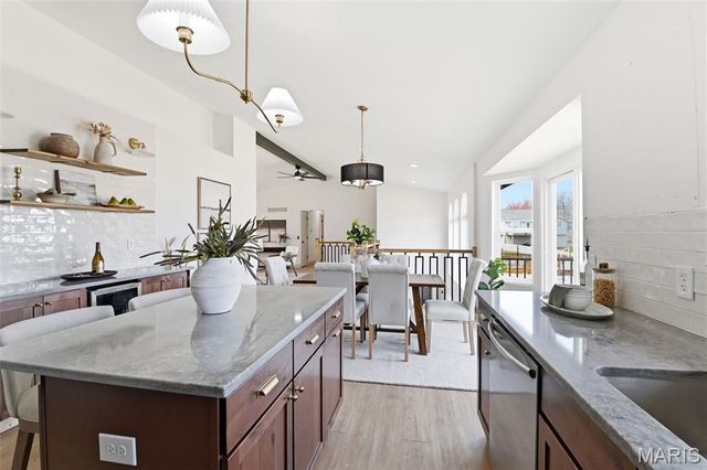 1048 Tower Park Drive, St Charles, MO 63304