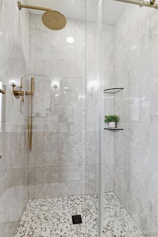 1048 Tower Park Drive, St Charles, MO 63304