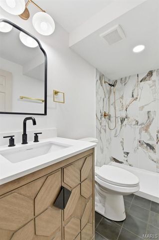 1048 Tower Park Drive, St Charles, MO 63304