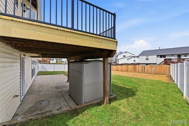 1048 Tower Park Drive, St Charles, MO 63304