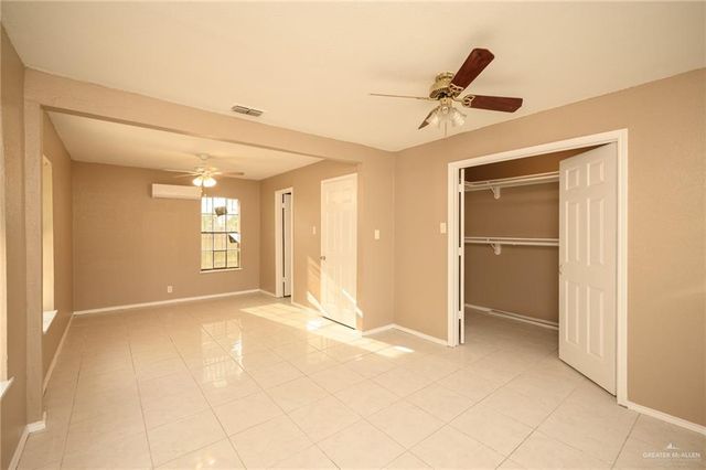 10553 N Mile 6 W, Weslaco, TX 78599