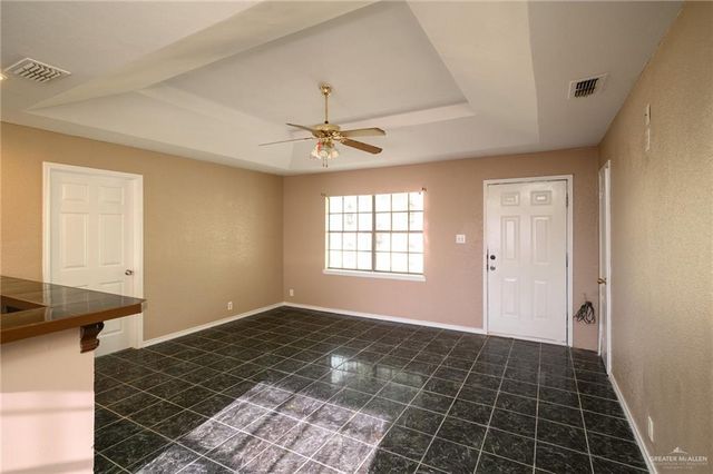 10553 N Mile 6 W, Weslaco, TX 78599