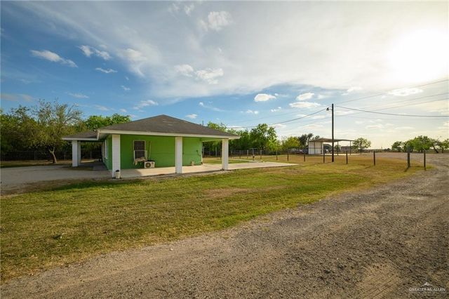 10553 N Mile 6 W, Weslaco, TX 78599