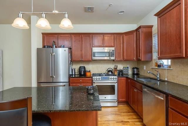 31 Barley Lane, Patchogue, NY 11772