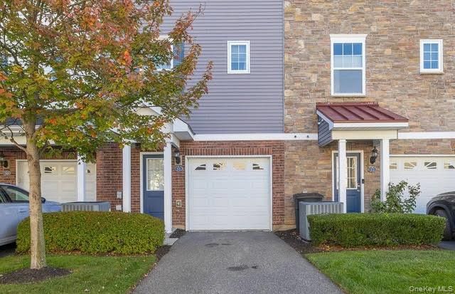 31 Barley Lane, Patchogue, NY 11772