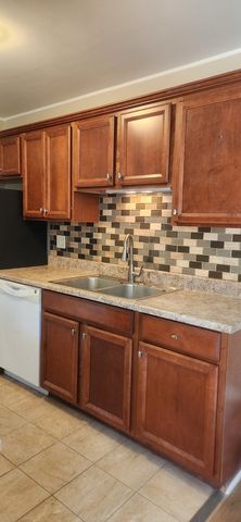 2006 Hastings Drive 2006, Hoffman Estates, IL 60169