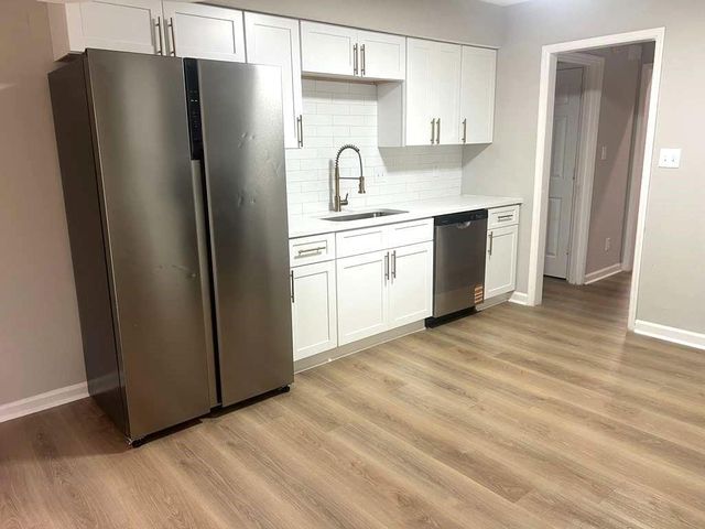 7075 Williamsburg Drive, Riverdale, GA 30274