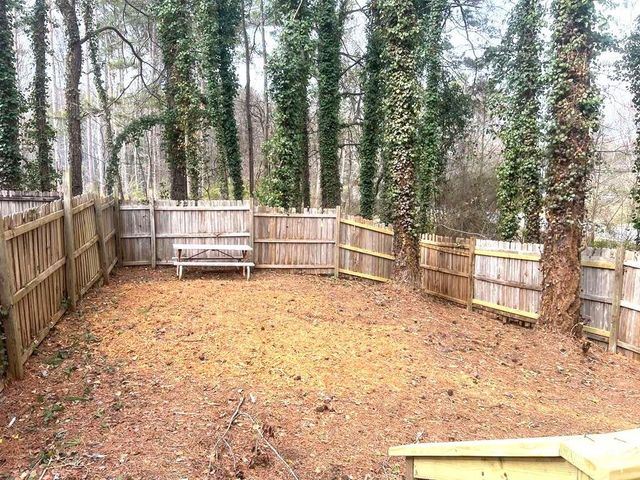 7075 Williamsburg Drive, Riverdale, GA 30274