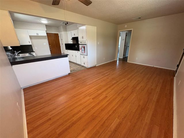 15304 Tacon LN B, Pflugerville, TX 78660