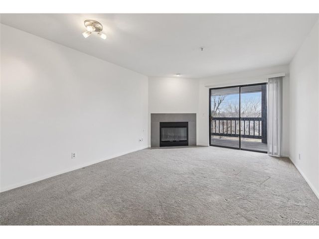 2727 Folsom St 303, Boulder, CO 80304