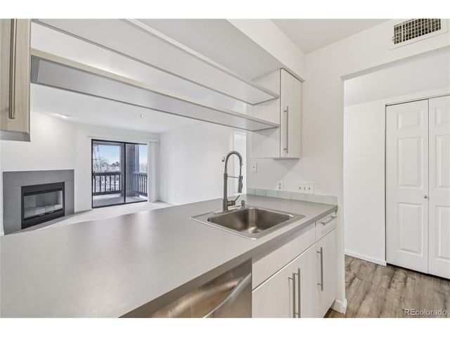 2727 Folsom St 303, Boulder, CO 80304