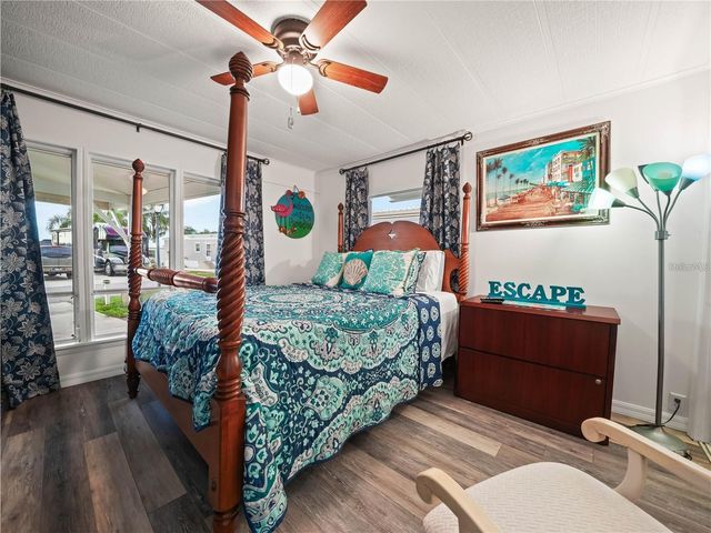 33 QUEEN OF WATERS STREET, Lake Wales, FL 33898