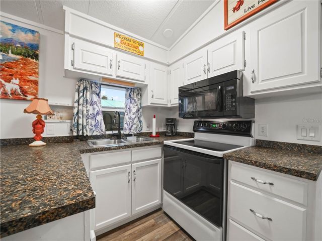 33 QUEEN OF WATERS STREET, Lake Wales, FL 33898